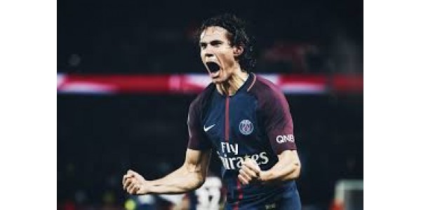 Cavani ei pidä paluuta Napolion